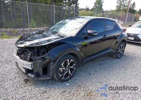 2021 Toyota C-Hr Xle z USA, uszkodzony, nr VIN NMTKHMBX3MR139981
